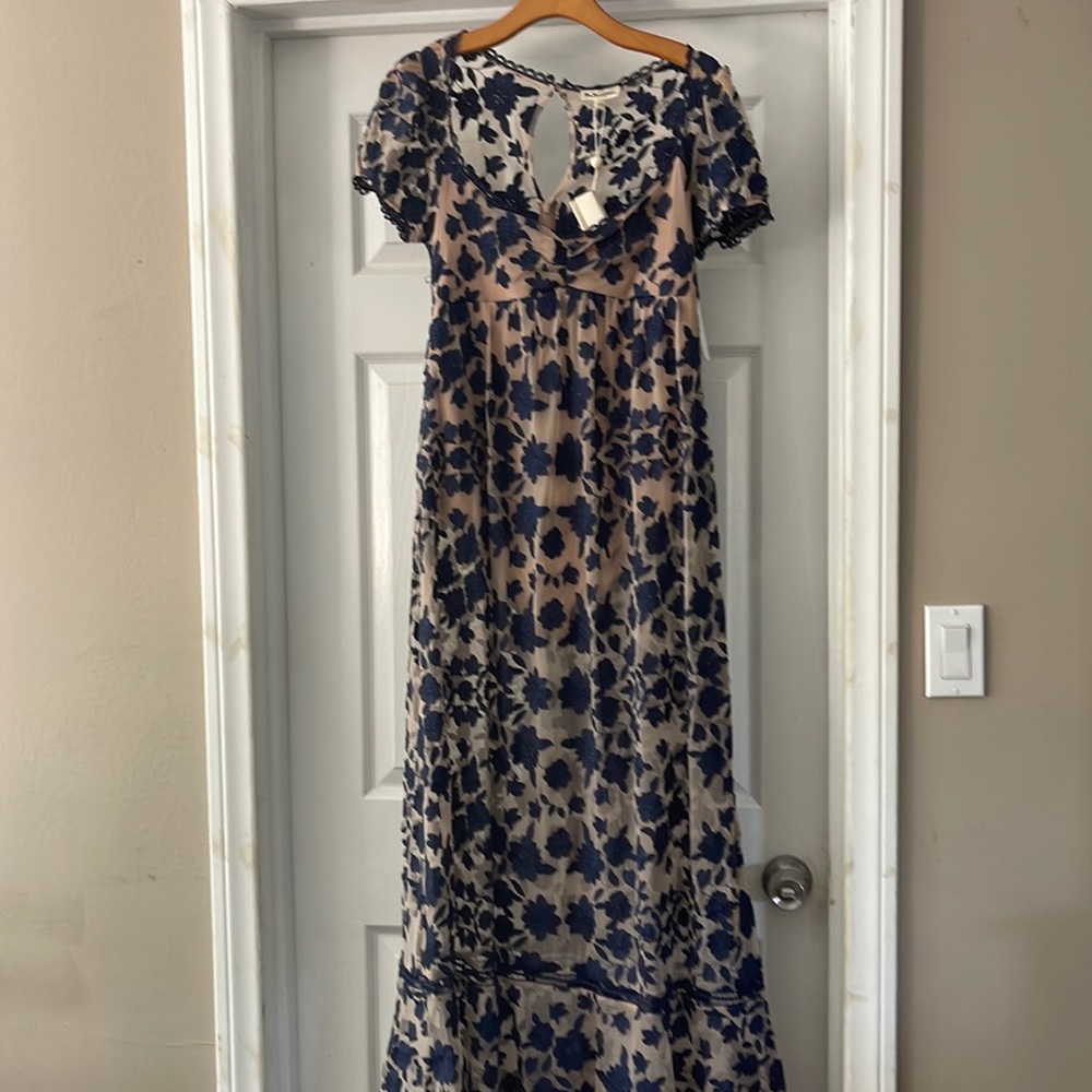 For love and lemons dress size L
